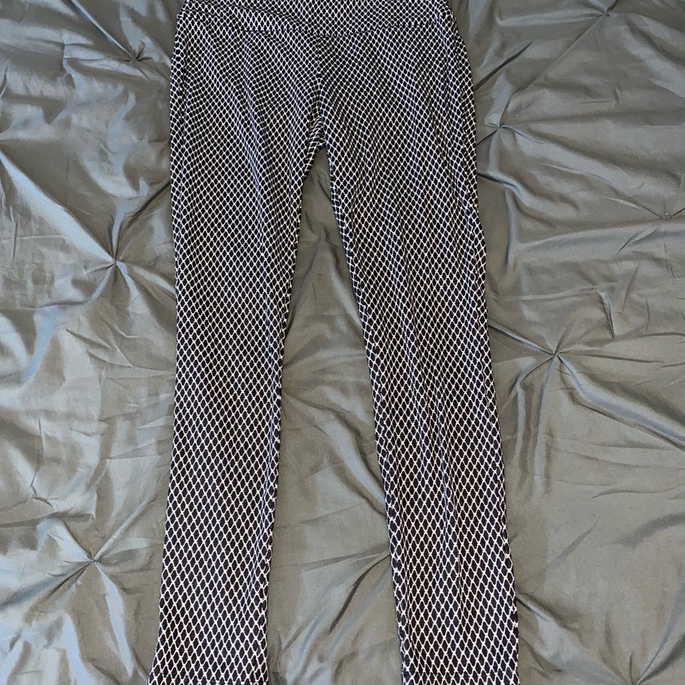 Patterned leggings